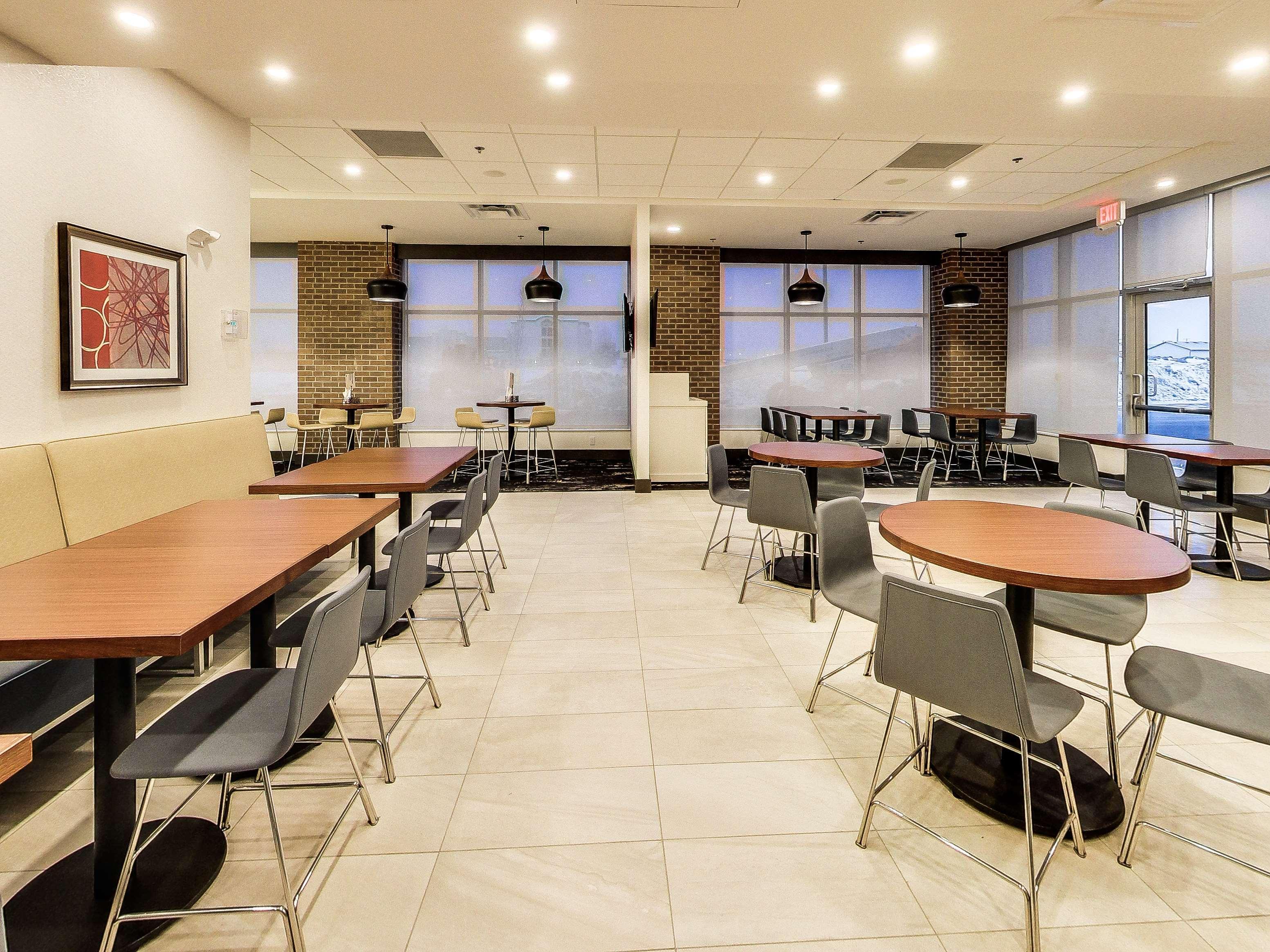 Hyatt Place Edmonton West Zewnętrze zdjęcie